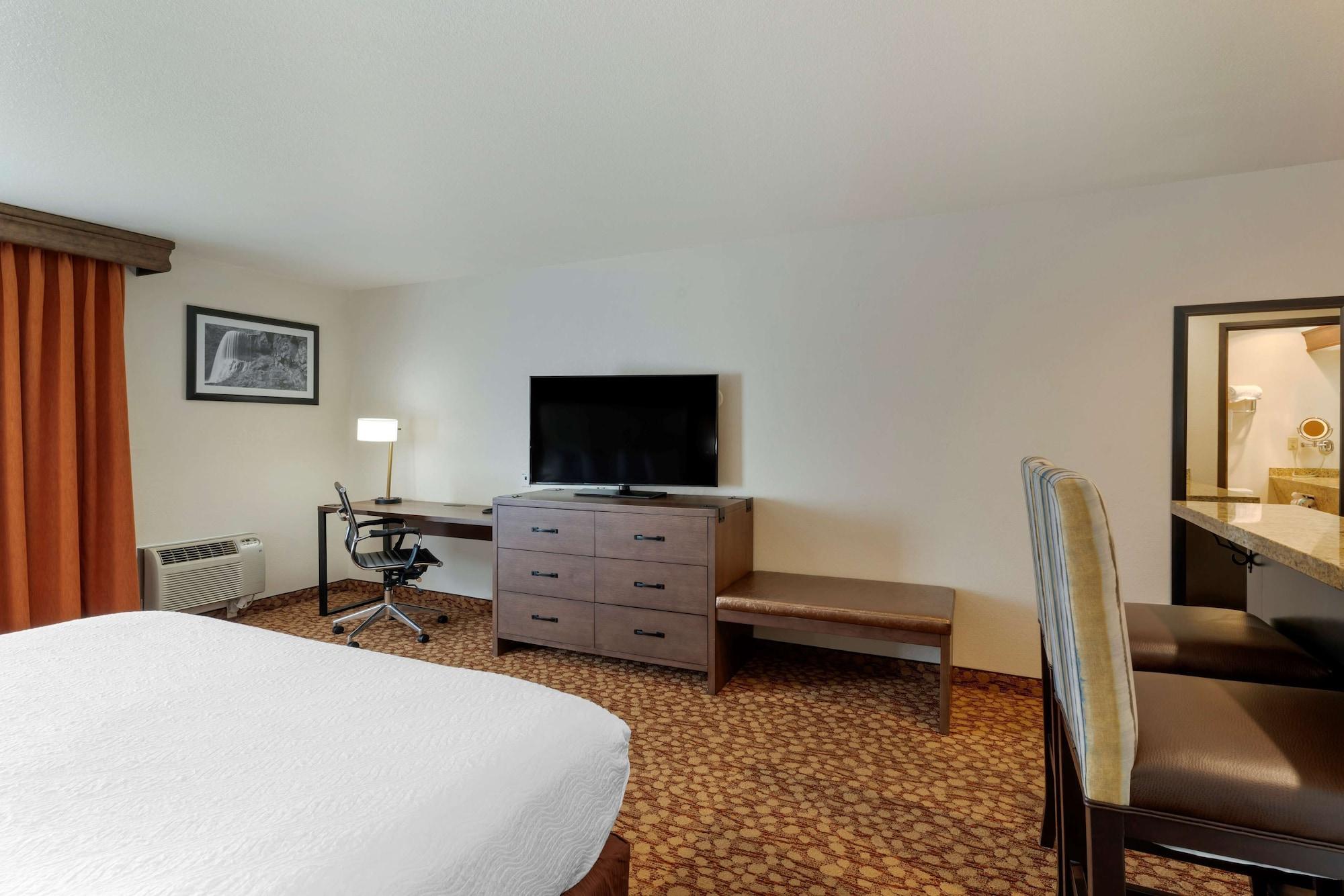 Hotel Western Mill Creek 3*