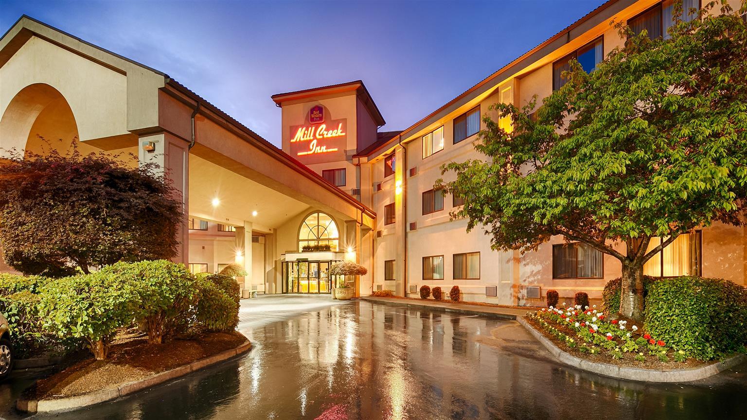Western Mill Creek Hotel