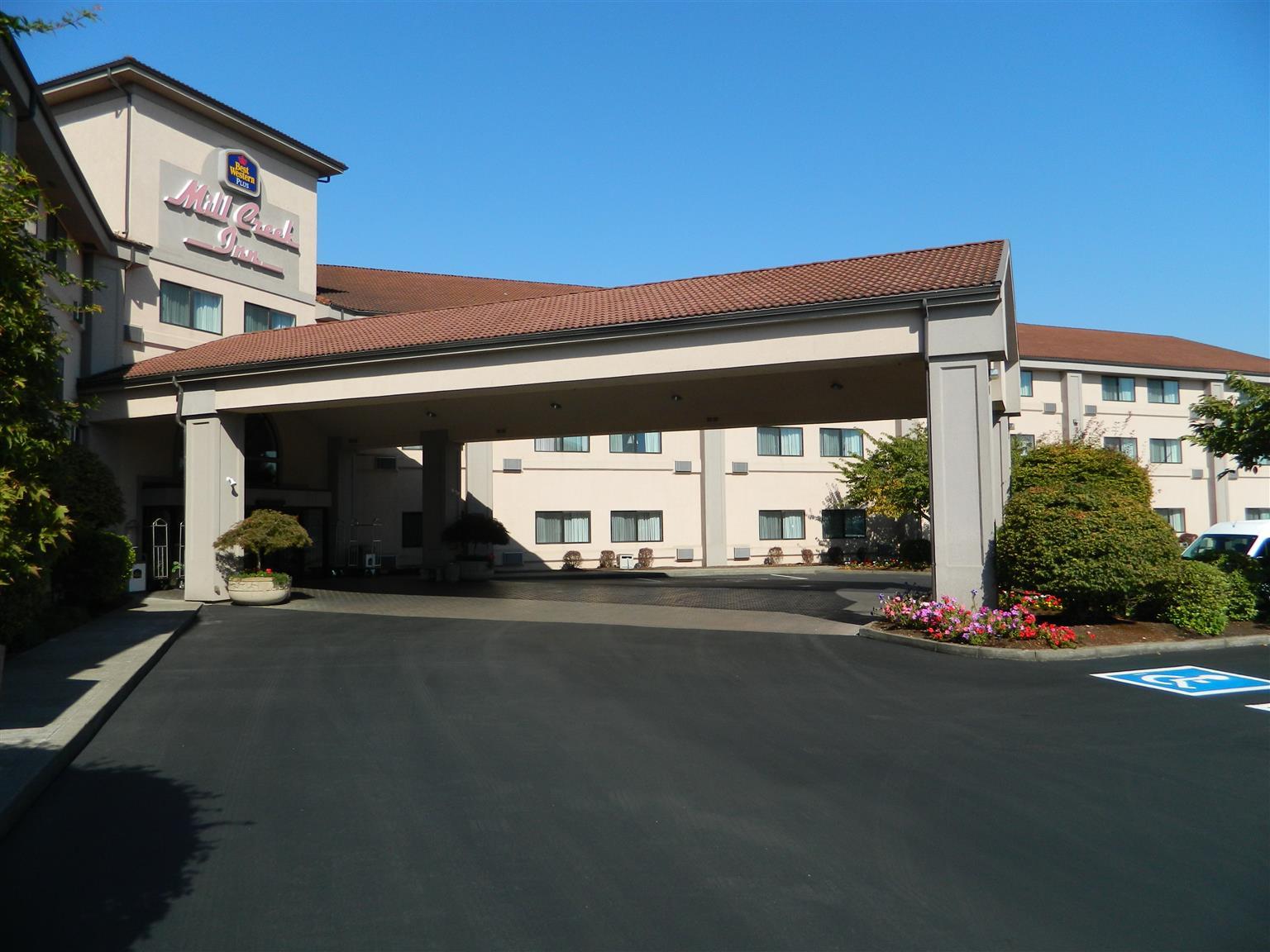 Hotel Western Mill Creek Salem