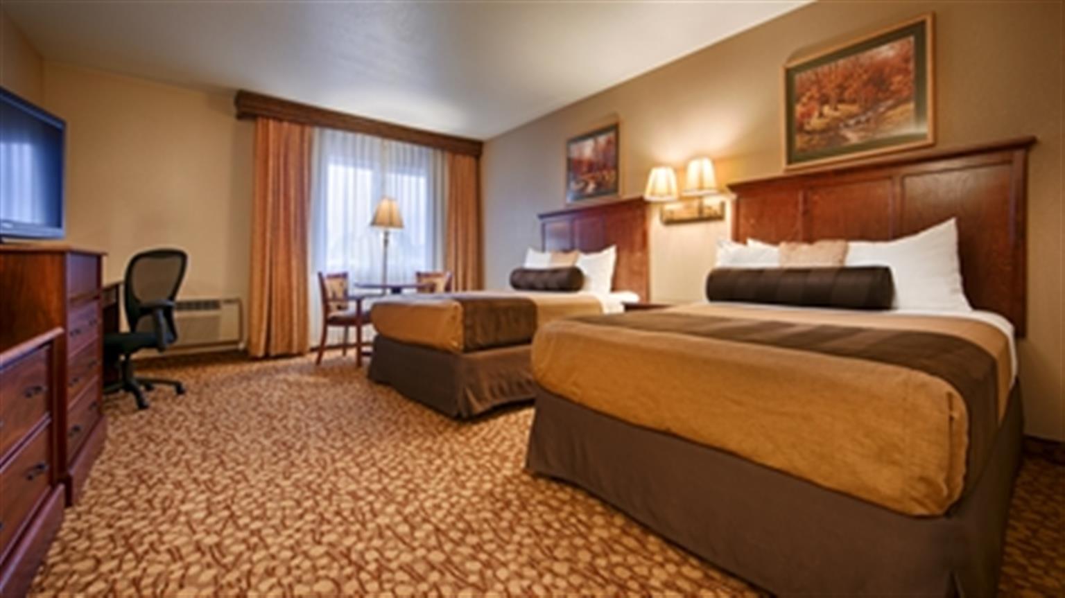 Western Mill Creek Hotel